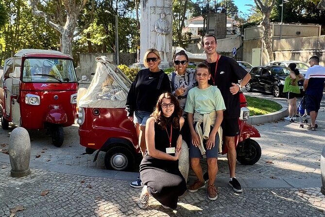 1-Hour Guided Tuk-Tuk Tour in Sintra - Stop 5: Castelo dos Mouros Gates on the Route
