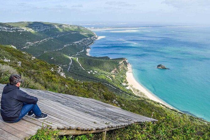 Arrábida & Setúbal, coastal getaway - Private Tour - Cristo Rei viewpoint: best angles for Lisbon in about 20 minutes