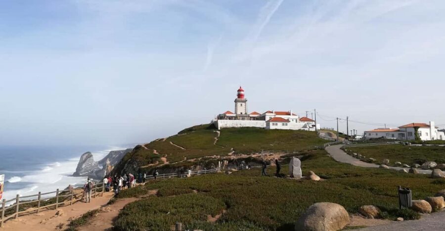Cascais: Small group tour Sintra & Cabo da Roca & Cascais - Cascais to Sintra and the Atlantic: how this 7-hour loop works