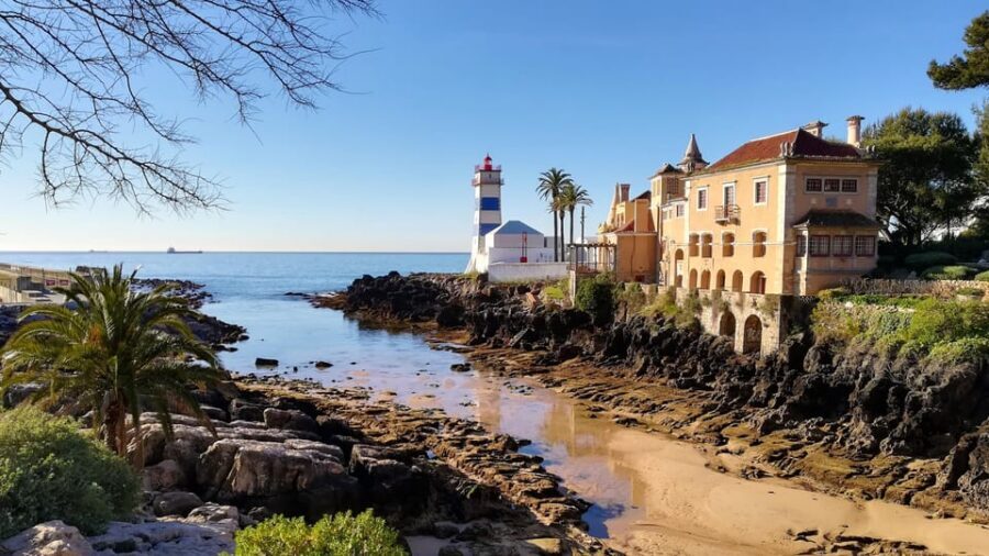 Cascais: Small group tour Sintra & Cabo da Roca & Cascais - Sintra old town free time: lunch, shopping, and getting your bearings