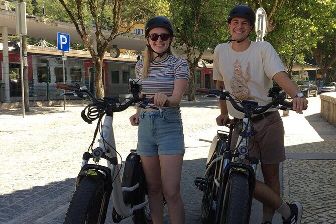 E-Bike Self Guided Tour Sintra & Cabo da Roca - Start in Sintra: pick up Rad e-bikes near the train station