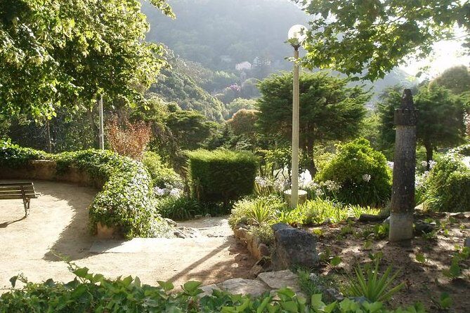 ECAR GPS/Audio guide EN ES FR IT DE DU - Monserrate Palace and park: lakes, waterfalls, and all the garden “rooms”