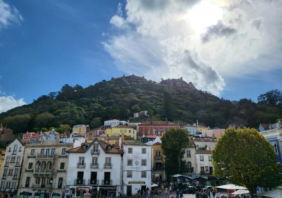 Exclusive tour by car - Sintra city and Cascais city - Who this private Sintra and Cascais tour suits best