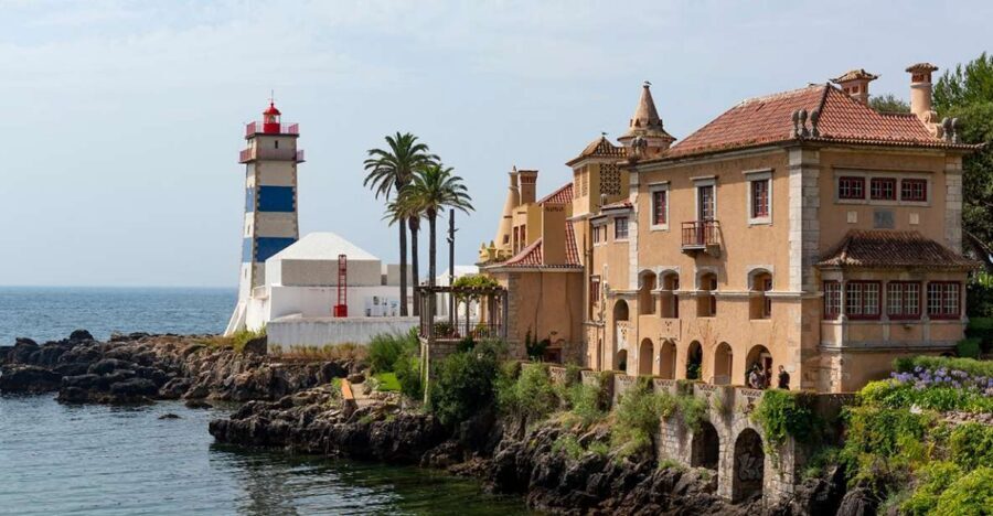 Exclusive tour by car - Sintra city and Cascais city - Should you book this tour?