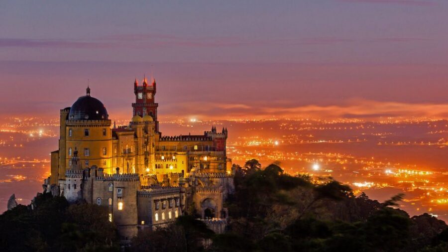 From Lisbon: Pena Palace, Regaleira, Sintra & Cascais Tour - Weather, route changes, and how to keep your day stress-free