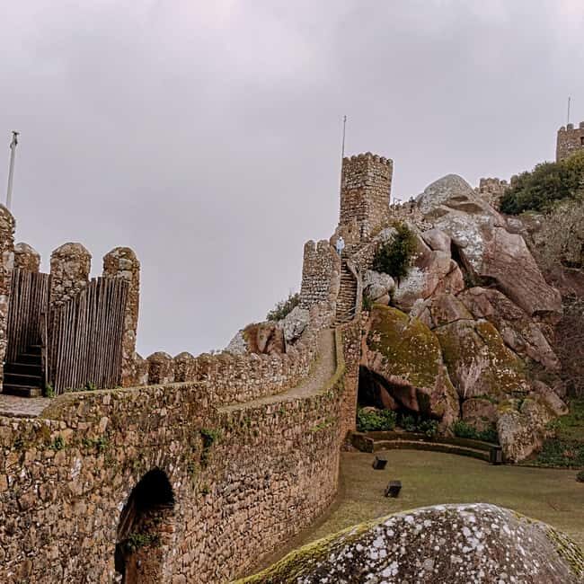 From Lisbon: Sintra, Pena Palace, Regaleira, Guided Day Tour - Sintra town break: lunch, shopping, and getting your bearings