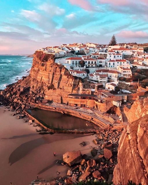 Full day-Away day from Lisbon to see Sintra and Cascais - Guincho Beach: where the Atlantic does its thing