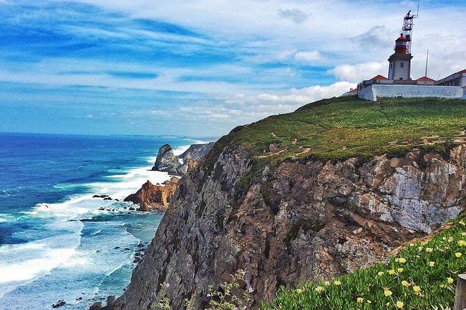 Full day Private tour Sintra + Cabo da Roca + Cascais (2 - 4 persons) - Cabo da Roca: Atlantic air and a quick perspective reset