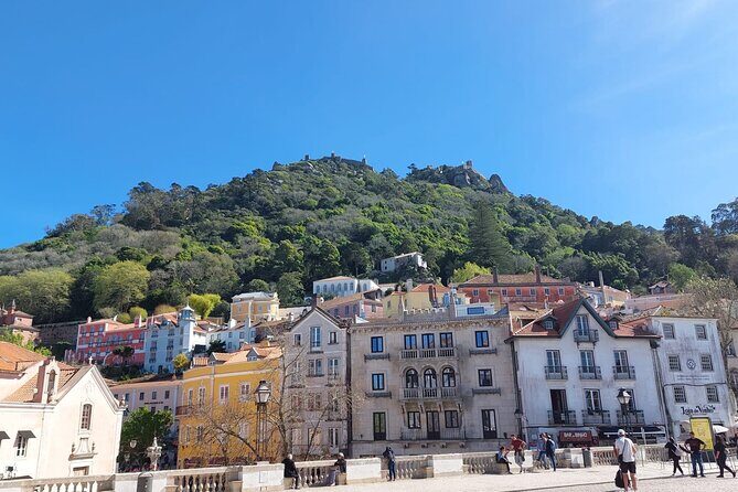 Historic center of Sintra on foot - Valverde Palácio de Seteais: the viewpoint that links palace and ocean