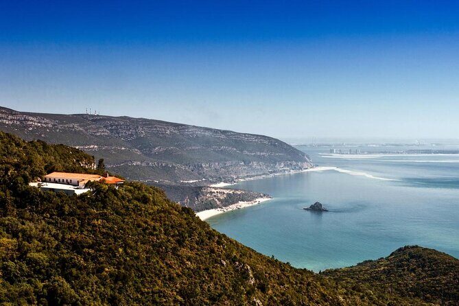 Lisbon: Arrábida & Sesimbra Tour – Wine, Nature & Beaches - Start With Cristo Rei: Lisbon’s Big Panorama in 30 Minutes