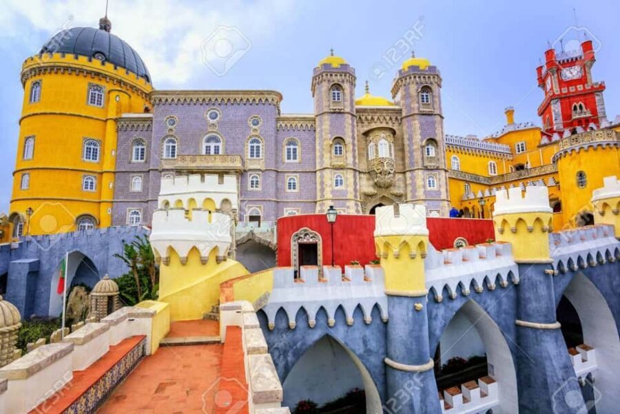 Lisbon: Pena Palace, Sintra, Cabo da Roca, & Cascais Tour - Why This Sintra–Atlantic–Cascais Day Feels Efficient (Not Rushed)
