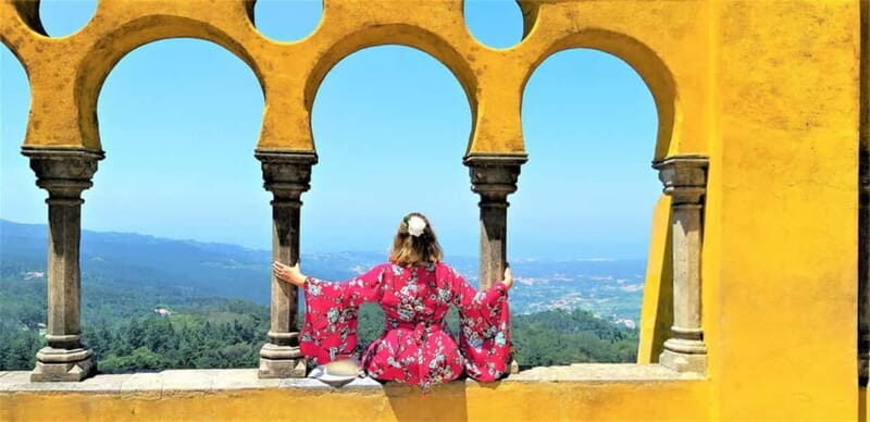 Lisbon: Sintra Tour with Optional Regaleira & Pena Gardens - Sintra Historic Center Break: Small Streets and Travesseiros