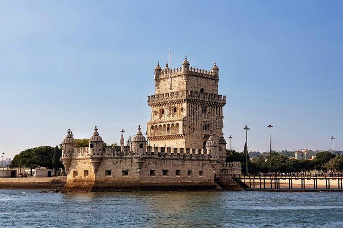 Lisbon’s Wonders – The capital Private Tour - The private-guide advantage: tailoring without chaos