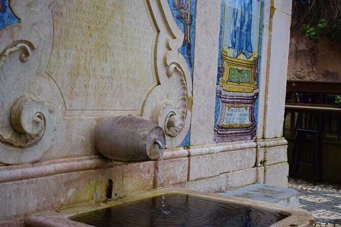Mystery of Sintra For History With Legends and Secret Societies - Pelourinho de Sintra: city hall symbolism and the start of a kingdom