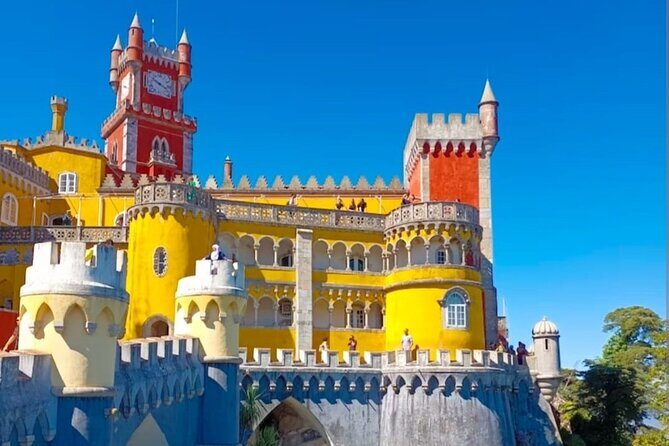 Private Adventure Tuk-Tuk,Sintra and Cascais, full day - Pena Park and the National Palace: the guided core of the day