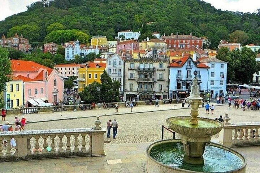 Private Half-Day Tour to Sintra - Pena Palace: Your Timed Shot at One of Portugal’s Big Icons