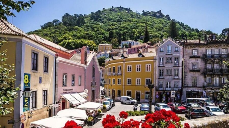 Private Panoramic Tour to Sintra and Cascais from Lisbon - Private 4-Hour Panoramic Loop: Lisbon to Sintra and Cascais