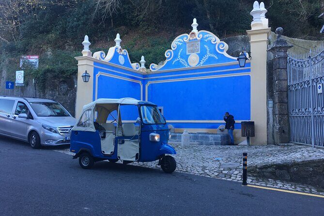 Private Tuk Tuk Tour of Sintra and Beaches in 2.5h - Praia das Maçãs: Sand, Surroundings, and a Reset