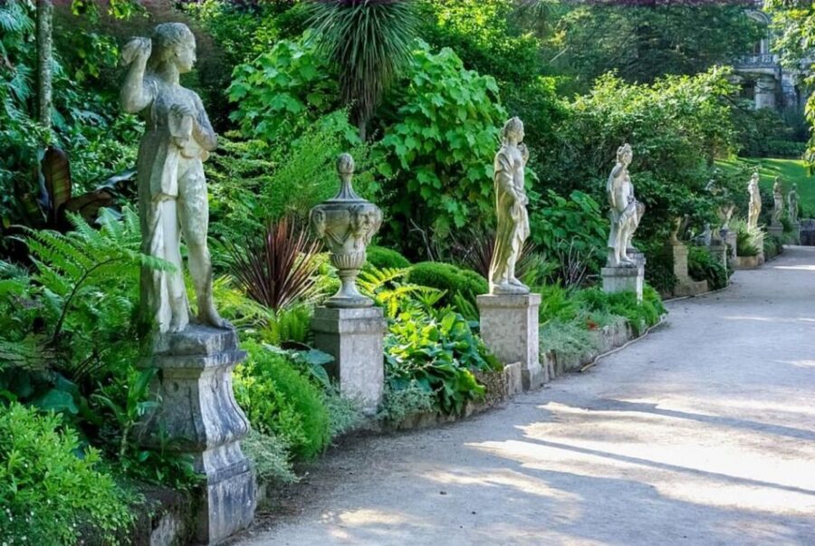Quinta da Regaleira Skip-the-Ticket-Line Entry & Audioguide - What you’re really getting with timed skip-line entry and audio