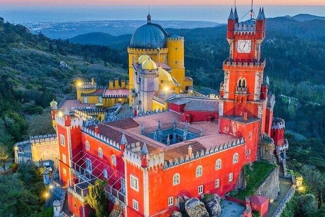 Sintra 1/2 day tour + Pena Palce + 2 gifts (inc. tickets) - Key points to know before you go