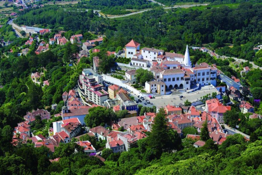 Sintra and Cascais: Full Day Tour - The small-group + multi-language guide advantage