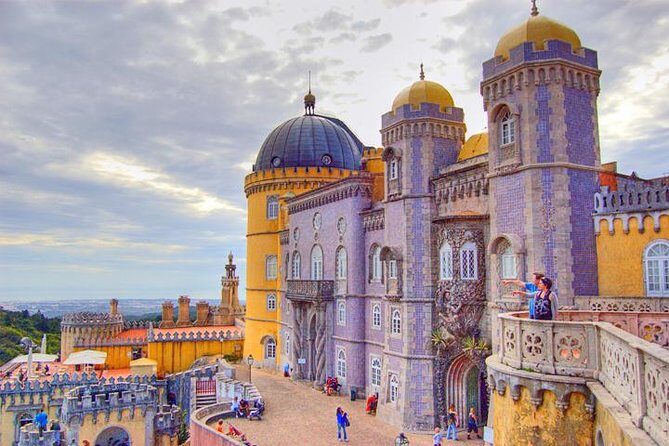 Sintra EXCLUSIVE Private Day Trip by Car with a Private Guide - Sintra’s UNESCO historical center and a pastry break