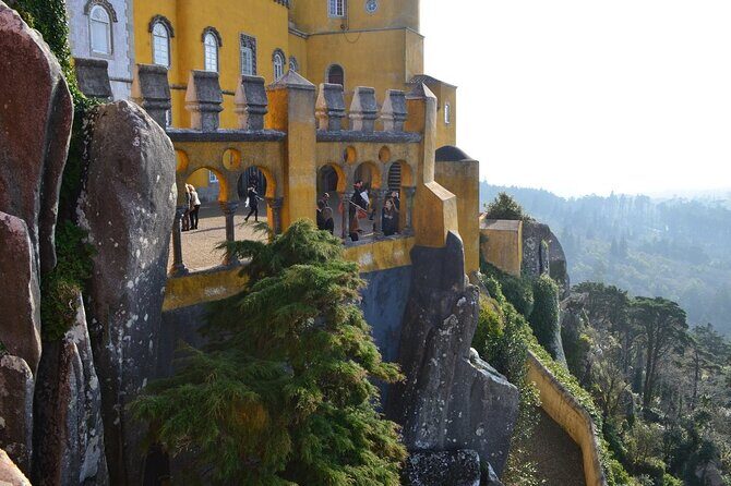 Sintra from Lisbon Half Day tour - Guide Experience: What the Recent Results Suggest