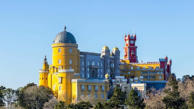 Sintra Guided Tour for Small Groups: Pena, Regaleira & Roca - Key things to know before you go