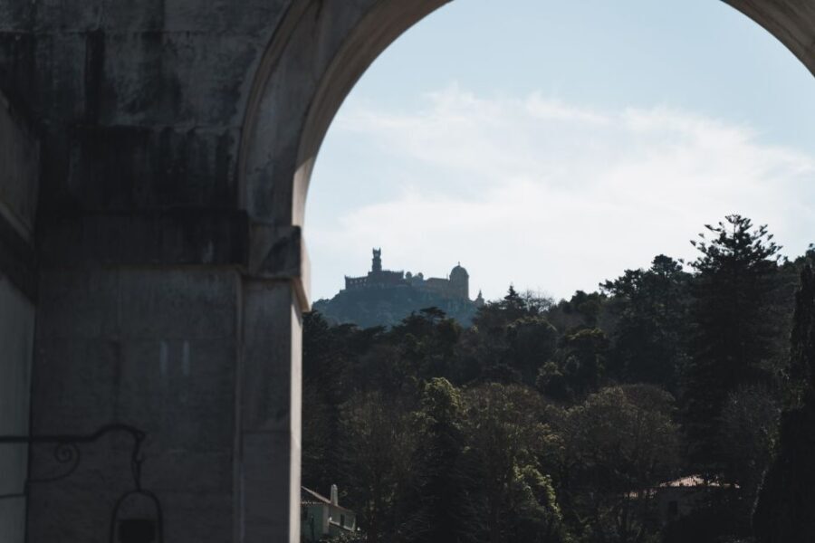Sintra: Jeep Safari Tour with Visit to Pena Palace - Pena Palace first: what you actually get to see