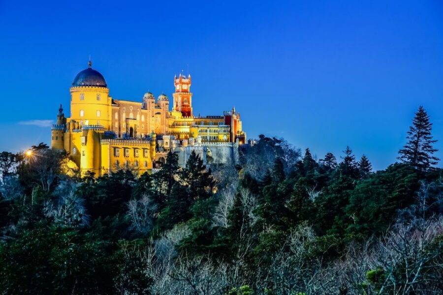 Sintra: Pena Palace and Park Entrance Ticket - Audio guide on Zoomguide: use it like a tool, not a script