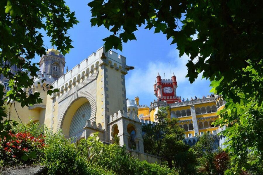Sintra: Pena Palace, Moorish Castle, Regaleira, & Monserrate - Quinta da Regaleira: Tunnels, Symbolism, and the Initiation Well