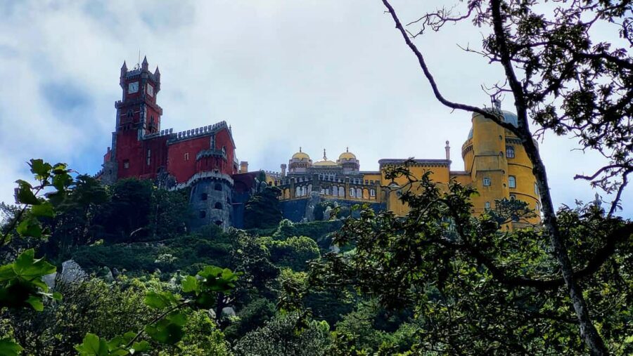 Sintra: Private and Customizable Tour - Quinta da Regaleira and Queluz Palace: Gardens, Tunnels, and Palace Interiors
