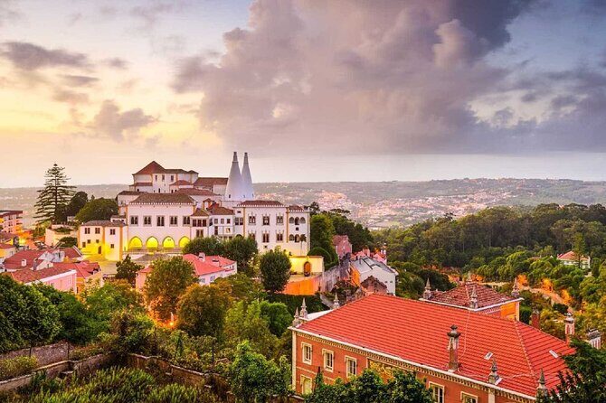 Sintra Private Tour with Tickets: Pena Palace & Moorish Castle - Pickup, small-group transport, and mobile tickets