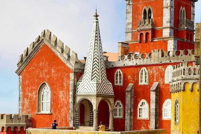 Sintra Private Tour with Tickets: Pena Palace & Moorish Castle - Castelo dos Mouros: walls, towers, and the view test