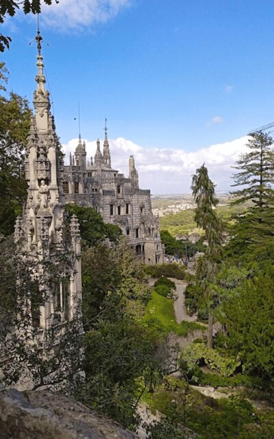 Sintra: Quinta da Regaleira Entry Tickets with Host - Quick Entry With a Host (And Where It Saves Time)