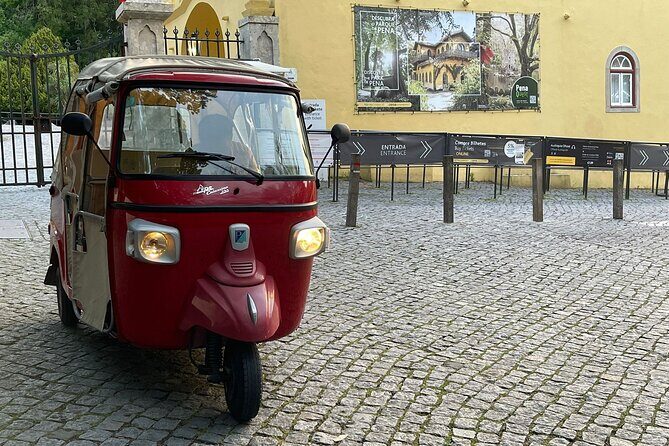 Sintra Sightseeing Tour - Meeting point near Sintra station and where you end at Pena