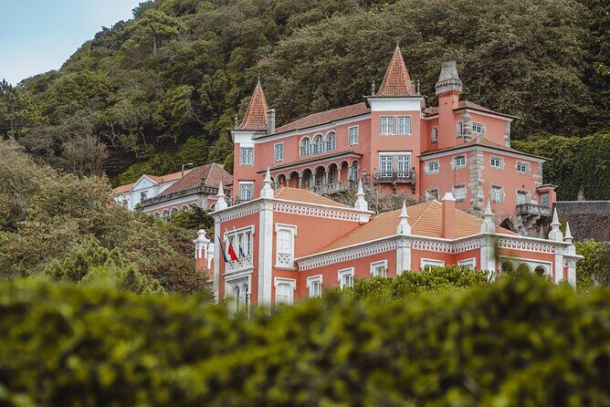 Sintra: The Romantic Village – Half-Day Private Guided Tour - Pena Palace: pick your option and protect your entry time