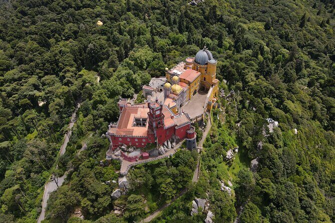 Sintra tour to Pena Palace in vintage car - Private day tour - Vintage car Sintra: why the route feels smarter than on your feet