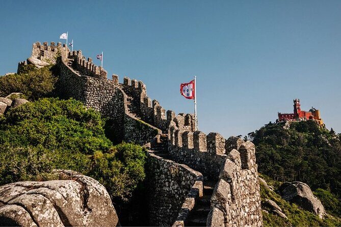 Sintra Tours - Lunch options: town bites or coast timing