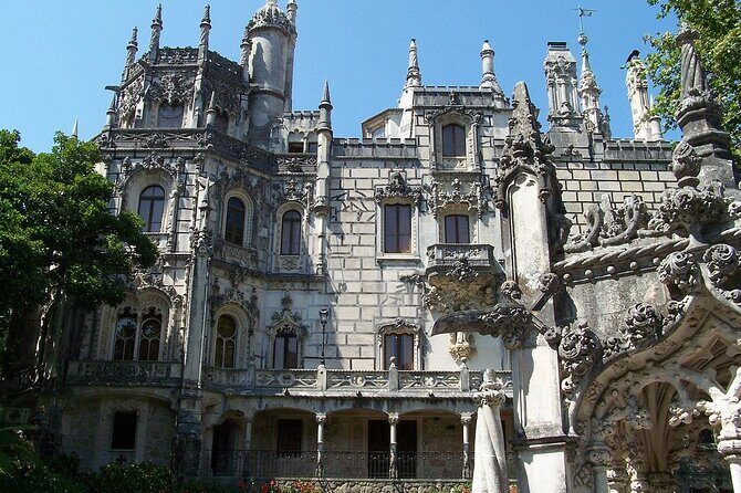 Unforgettable Sintra Tour E-CAR GPS audio-guided route that informs and entertains! - Timing your 9 hours: build your day with flexibility